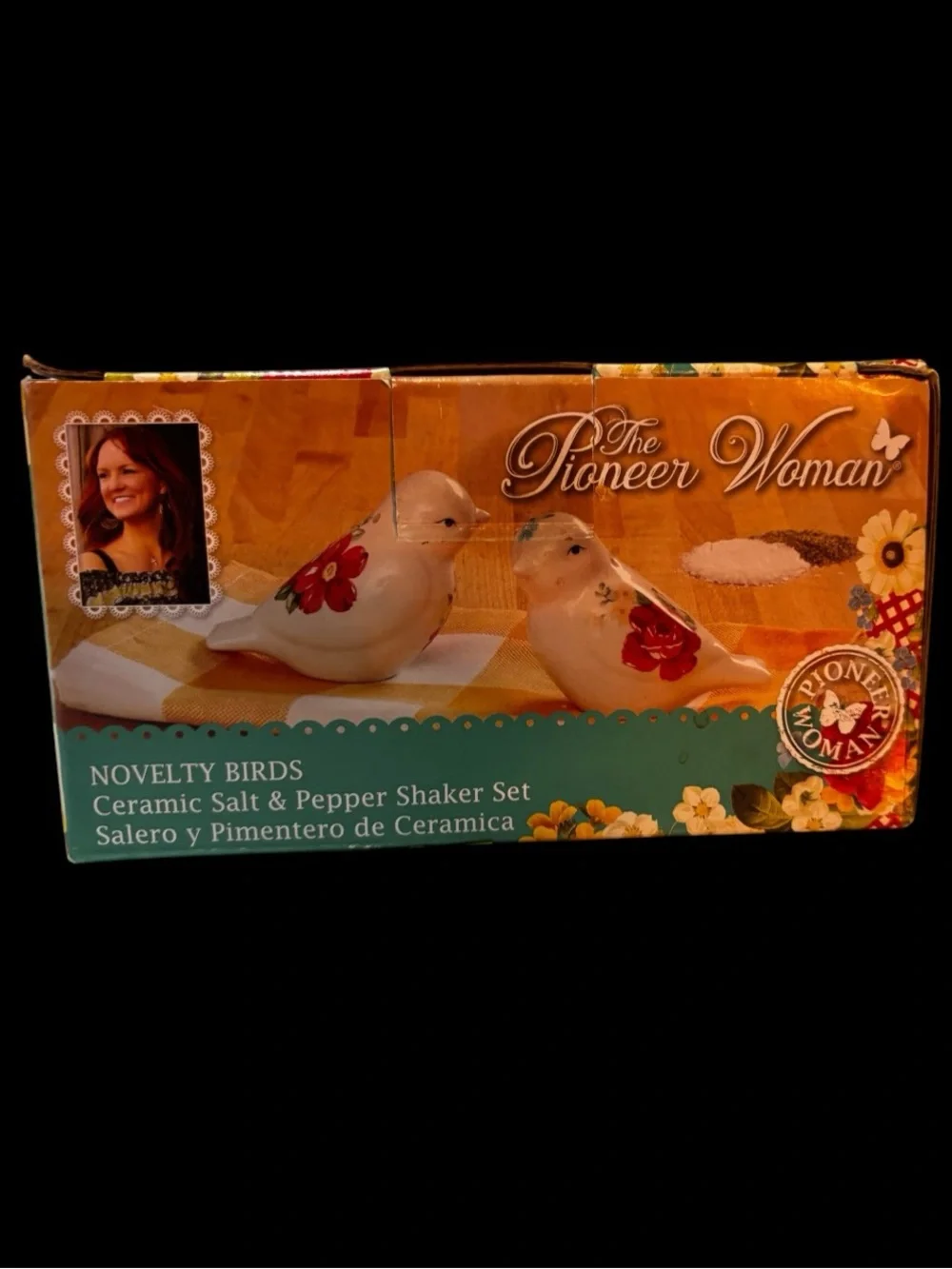 Pioneer Woman Retired Novelty Birds Ceramic Salt & Pepper Shaker Set NIB.
